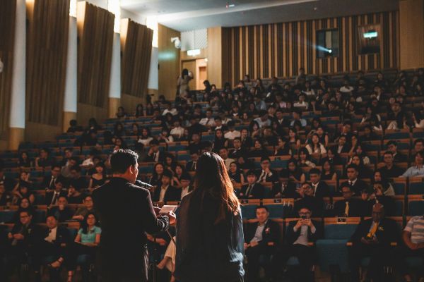 Les éléments clés pour un séminaire réussi en région parisienne